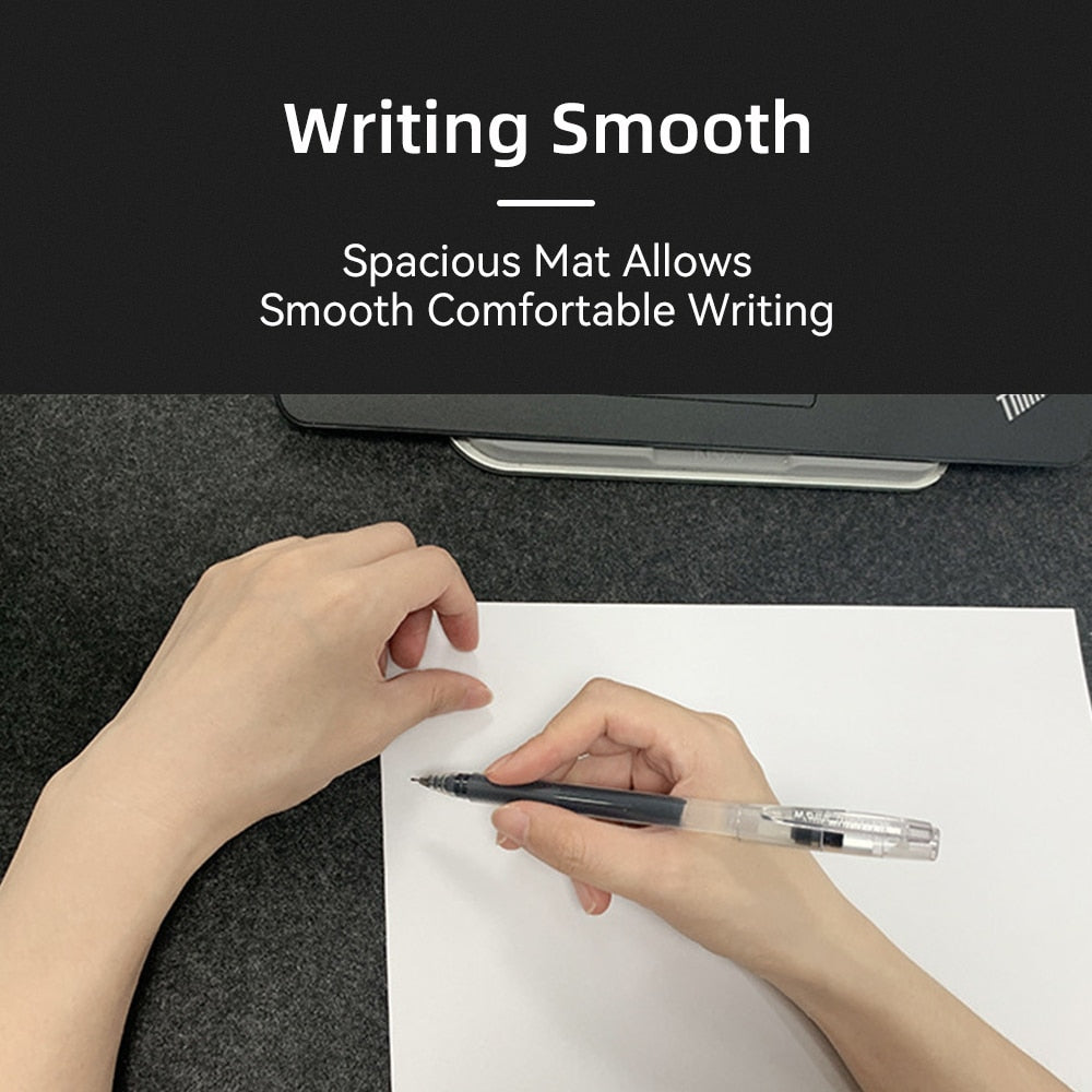 Minimalistic Non-Slip Desk Pad