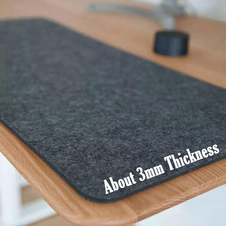 Minimalistic Non-Slip Desk Pad